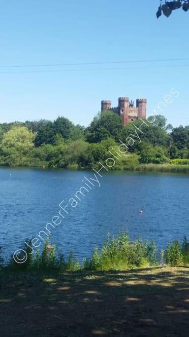Jenner Family Holiday Homes At Tattershall Lakes Dogdyke Exterior photo